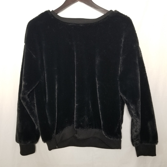 Black faux fur fuzzy sweater crewneck M - Picture 2 of 6